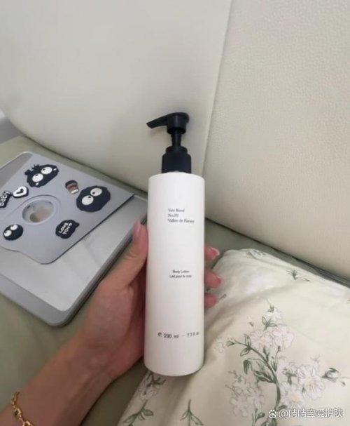 素影锁水保湿霸榜口碑最好十大身体乳不朽情缘平台推荐秋冬皮肤焕亮秘诀!(图6) 素影锁水保湿霸榜口碑最好十大身体乳不朽情缘平台推荐秋冬皮肤焕亮秘诀!(图6)